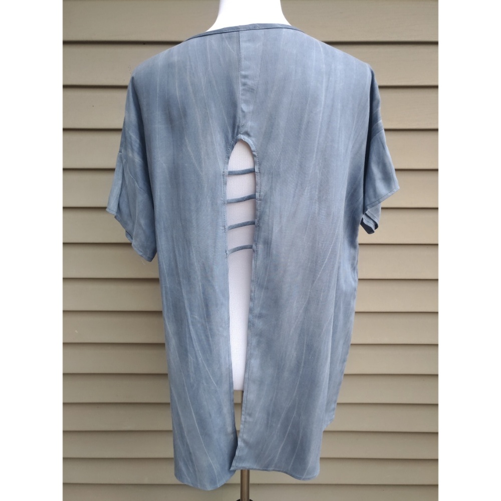 [5 Left] LAST DAY Blue Blouse Marble